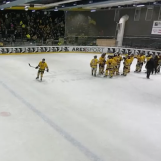 Bastille, Bertin, Vanetti e Piroso non puoi concederli a questo Aosta (2-5). Eppure siamo alle final four. Alla faccia di chi irride il pubblico giallonero