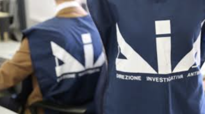 Mafia: Foggia, controllo mercato ittico, sequestro beni per 1 milione a padre e figlio. Coinvolti due immobili anche nel Varesotto