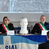 Sesto Calende e Cori unite nel segno di Alessandro Marchetti: svelato il cartello ufficiale del gemellaggio Sesto Calende e Cori unite nel segno di Alessandro Marchetti: svelato il cartello ufficiale del gemellaggio