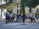 Il Centro Divers'età di Besozzo compie 30 anni e via Zangrilli si trasforma in pista da ballo