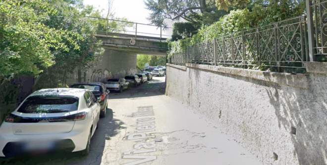 Via Pietro Micca a Casbeno immortalata da Google Maps