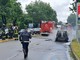Auto divorata dalle fiamme in via per Fagnano a Busto: strada bloccata e viabilità in tilt