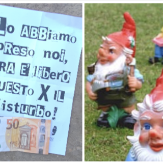A sinistra: La foto inviataci in redazione dalla nostra lettrice con il messaggio misterioso. A destra: un'immagine generica di nani da giardino