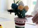 Il prezioso lavoro all'uncinetto realizzato da una delle ospiti del Molina in occasione del 150° anniversario della Fondazione