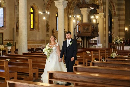 Il matrimonio del sindaco di Sangiano Matteo Marchesi con Giulia Fornara Il matrimonio del sindaco di Sangiano Matteo Marchesi con Giulia Fornara