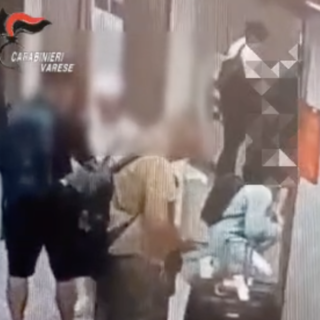 La scena riprese dalle telecamere di Malpensa
