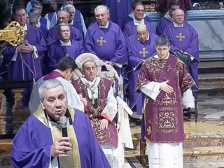 Il prevosto di Varese don Gabriele Gioia