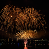 Il “Ferragosto Lavenese” entra nel vivo la 63ª edizione tra musica, sapori e fuochi d’artificio