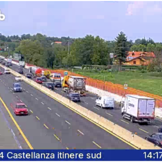 I soccorsi sul posto visti dalle webcam di Autostrade per l'Italia I soccorsi sul posto visti dalle webcam di Autostrade per l'Italia