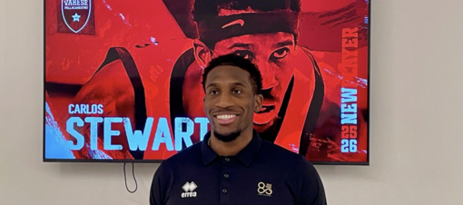 Stewart, "il salvatore bambino" sbarcato sul pianeta Varese: «Correre e difendere sul migliore, me lo ha chiesto Kastritis» Stewart, "il salvatore bambino" sbarcato sul pianeta Varese: «Correre e difendere sul migliore, me lo ha chiesto Kastritis»