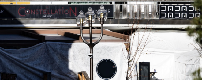 Il locale "Le Constellation" oggi dopo la tragedia