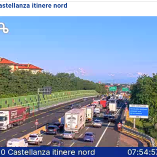 Code sull'Autostrada dei Laghi causate dall'incidente di stamattina (screen tratto dalle immagini della webcam di Autostrade per l'Italia) Code sull'Autostrada dei Laghi causate dall'incidente di stamattina (screen tratto dalle immagini della webcam di Autostrade per l'Italia)