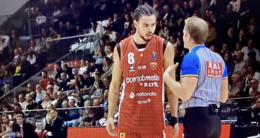 Nkamhoua, impotente a Reggio Emilia...