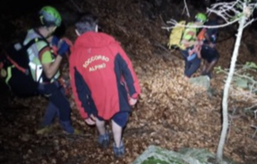 Notte di apprensione nel Verbano Cusio Ossola: 42enne disperso nei boschi e ritrovato illeso Notte di apprensione nel Verbano Cusio Ossola: 42enne disperso nei boschi e ritrovato illeso