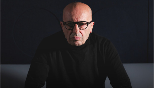 La prima volta di Alessandro Sallusti in teatro: «Sul palco parlo di libertà e di un imbroglio»