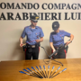 Violenta la compagna e picchia la cognata: arrestato. Nell'armadio i carabinieri gli trovano una balestra Violenta la compagna e picchia la cognata: arrestato. Nell'armadio i carabinieri gli trovano una balestra