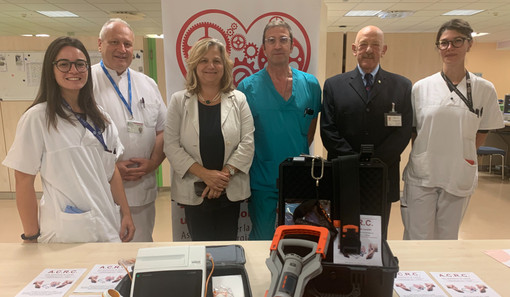 Le due nuove apparecchiature donate ad Asst Sette Laghi