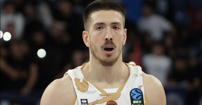 Stefan Nikolic Stefan Nikolic