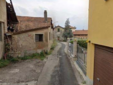 L'esterno della ex concessionaria Terziroli da via Correnti