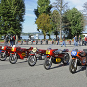 Le Aermacchi da corsa pronte sul piazzale della MV Agusta Le Aermacchi da corsa pronte sul piazzale della MV Agusta
