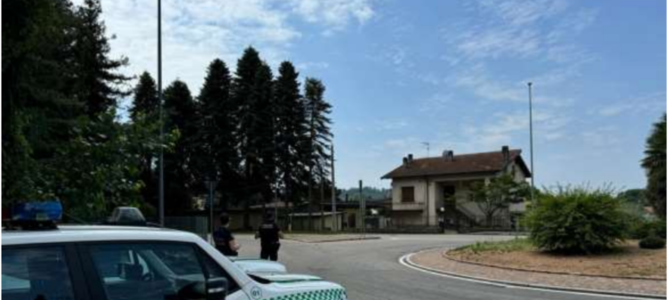 Guidava con la patente sospesa e ubriaco: automobilista denunciato dalla polizia locale di Bardello con Malgesso e Bregano