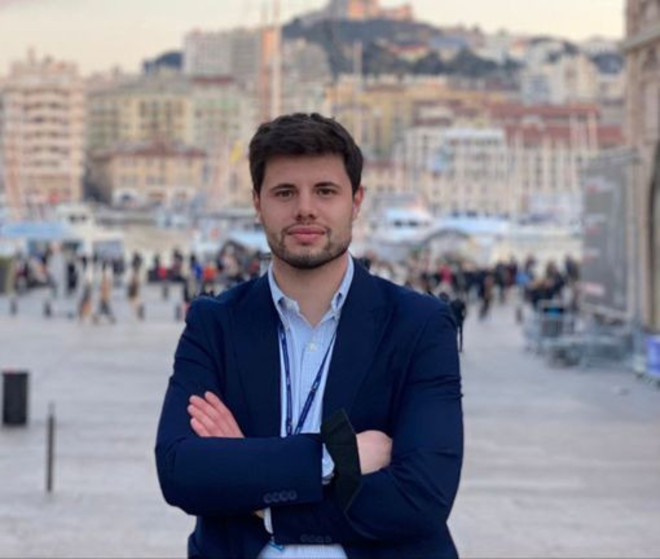 Il sindaco di Sangiano Matteo Marchesi