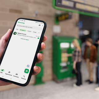 Trenord, il biglietto del treno si riceve su WhatsApp