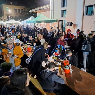 Una delle passate edizione della Festa di Halloween a Taino