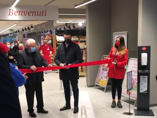 Paolo e Ugo Fantinato inaugurano il nuovo punto vendita FG Fantinato Group all'area ex Enel di viale Belforte