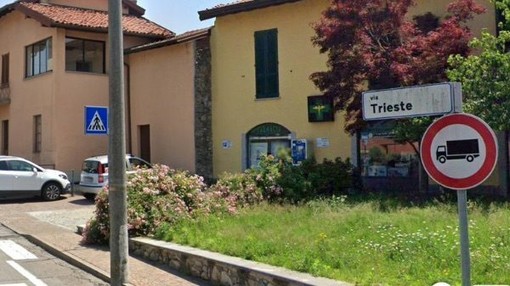 Via Trieste a Travedona Monate Via Trieste a Travedona Monate