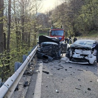 La foto dell'incidente tratta da Ossolanews.it