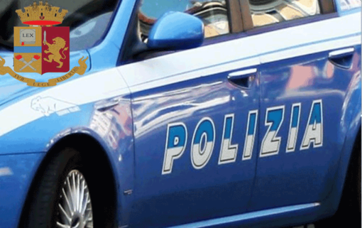 Rubano fumogeni e aggrediscono i dipendenti: un arresto a Busto