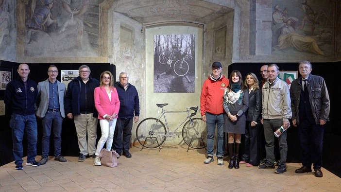 L'inaugurazione della mostra sul ciclocross in provincia di Varese il Sala Veratti L'inaugurazione della mostra sul ciclocross in provincia di Varese il Sala Veratti