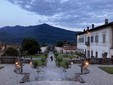 Villa Della Porta Bozzolo all'imbrunire (foto Adelia Brigo) Villa Della Porta Bozzolo all'imbrunire (foto Adelia Brigo)