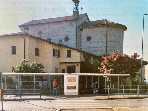 Il rendering del progetto della stele dedicata a Francesco Daverio a Calcinate del Pesce Il rendering del progetto della stele dedicata a Francesco Daverio a Calcinate del Pesce