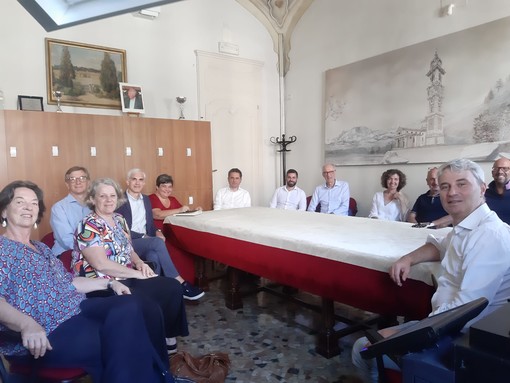 Il sindaco di Varese Galimberti riunito a Palazzo Estense con alcuni colleghi amministratori comunali della provincia