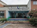 L'ingresso della scuola primaria Marconi di Varese L'ingresso della scuola primaria Marconi di Varese