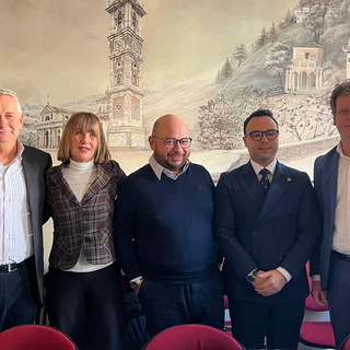 La conferenza stampa dei consiglieri comunali della Lega di Varese