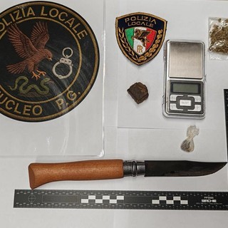 Il materiale sequestrato