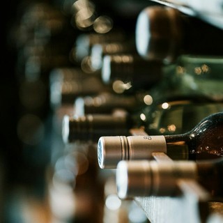 Capitali esteri nel vino italiano: l'analisi di Winemeridian