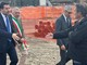 Salvini promette di risolvere il problema del traffico sulla Vergiate-Besozzo: «Faremo tutte le rotonde»