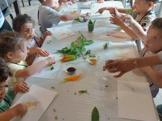 I piccoli dell'asilo Dell'Acqua di Casciago protagonisti all'azienda agricola Sciareda di Cittiglio I piccoli dell'asilo Dell'Acqua di Casciago protagonisti all'azienda agricola Sciareda di Cittiglio