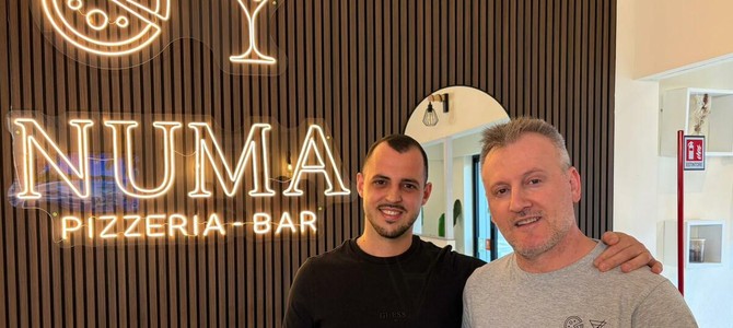 Luka Seiti e il pizzaiolo Silvano vi aspettano in viale Belforte 165 al "Numa Pizzeria Bar" Luka Seiti e il pizzaiolo Silvano vi aspettano in viale Belforte 165 al "Numa Pizzeria Bar"