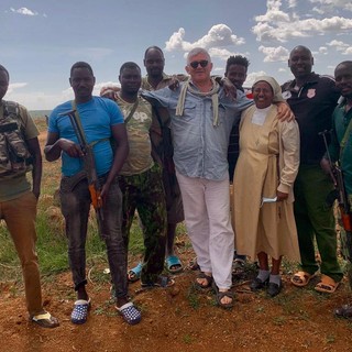 Dino Azzalin in uno dei suoi viaggi in Africa