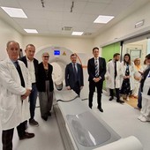 Nuovo tomografo da 2 milioni per la Medicina nucleare di Busto: tempi dimezzati, meno radiazioni. «Smentiti quelli che dicono che qui non si investe più»