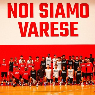Il gruppo Elite (allargato) in allenamento questa mattina sul campo 2 del Campus (tutte le foto sono di Alberto Ossola/Pallacanestro Varese) Il gruppo Elite (allargato) in allenamento questa mattina sul campo 2 del Campus (tutte le foto sono di Alberto Ossola/Pallacanestro Varese)