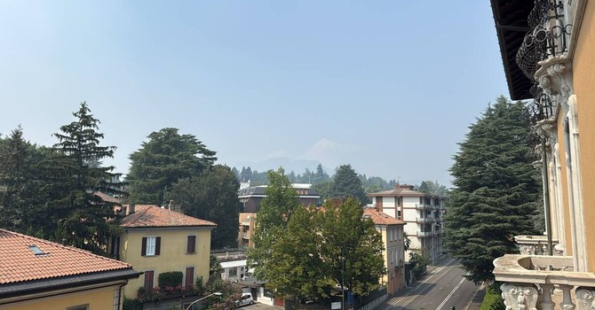 Ecco come si presenta il cielo ora da Varese Ecco come si presenta il cielo ora da Varese