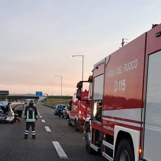 I vigili del fuoco sul luogo dell'incidente