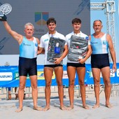Grazie ai "gemelli del remo" Andrea e Marco Frigono altro grande successo per la Canottieri Arolo Grazie ai "gemelli del remo" Andrea e Marco Frigono altro grande successo per la Canottieri Arolo