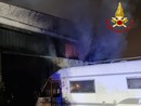 Fiamme in una ditta di materie plastiche di Caronno Pertusella, incendio domato: nessun rischio per la salute Fiamme in una ditta di materie plastiche di Caronno Pertusella, incendio domato: nessun rischio per la salute